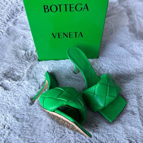 BOTTEGA VENETA LIDO MULE SIGNATURE GRASS GREEN COLOR - Picture 3 of 10